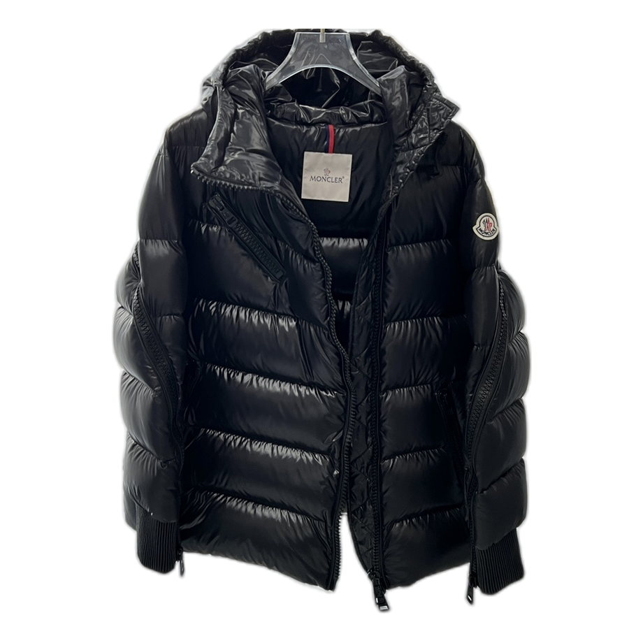 Moncler Liriope Asymmetric-Zip Hooded Puffer Jacket – Directional Edition